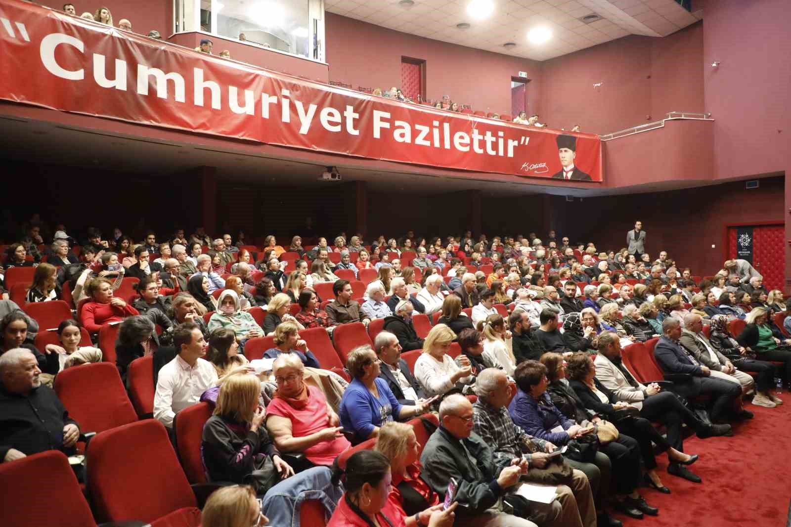 Başkan Çerçioğlu Aydınlıları Ata’ya Saygı Konseri ile buluşturdu
