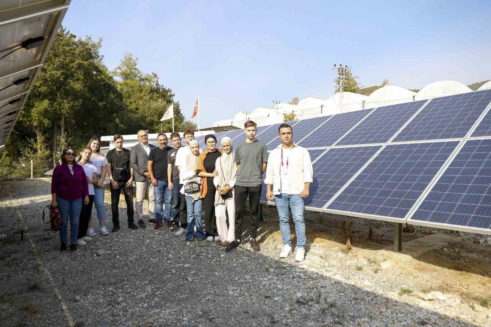 Alanya’ya gelen Alman öğrenciler sürdürülebilir enerji üzerine çalışmalarını tamamladı
