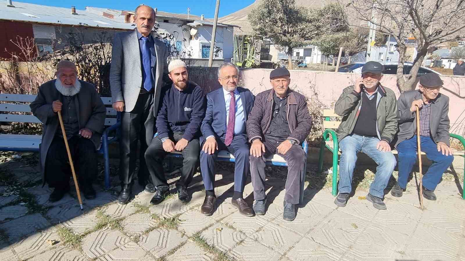 Akkoyunlu Kutlubey Camii onarılarak ibadete açıldı
