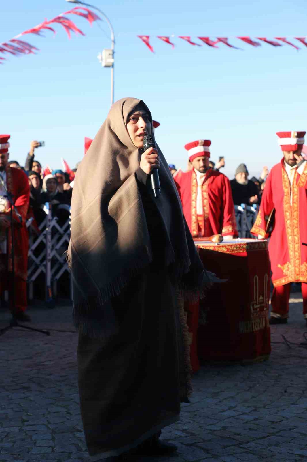 Atatürk Üniversitesi ailesi, Aziziye Destanının 147. yıl dönümünde ecdadını andı
