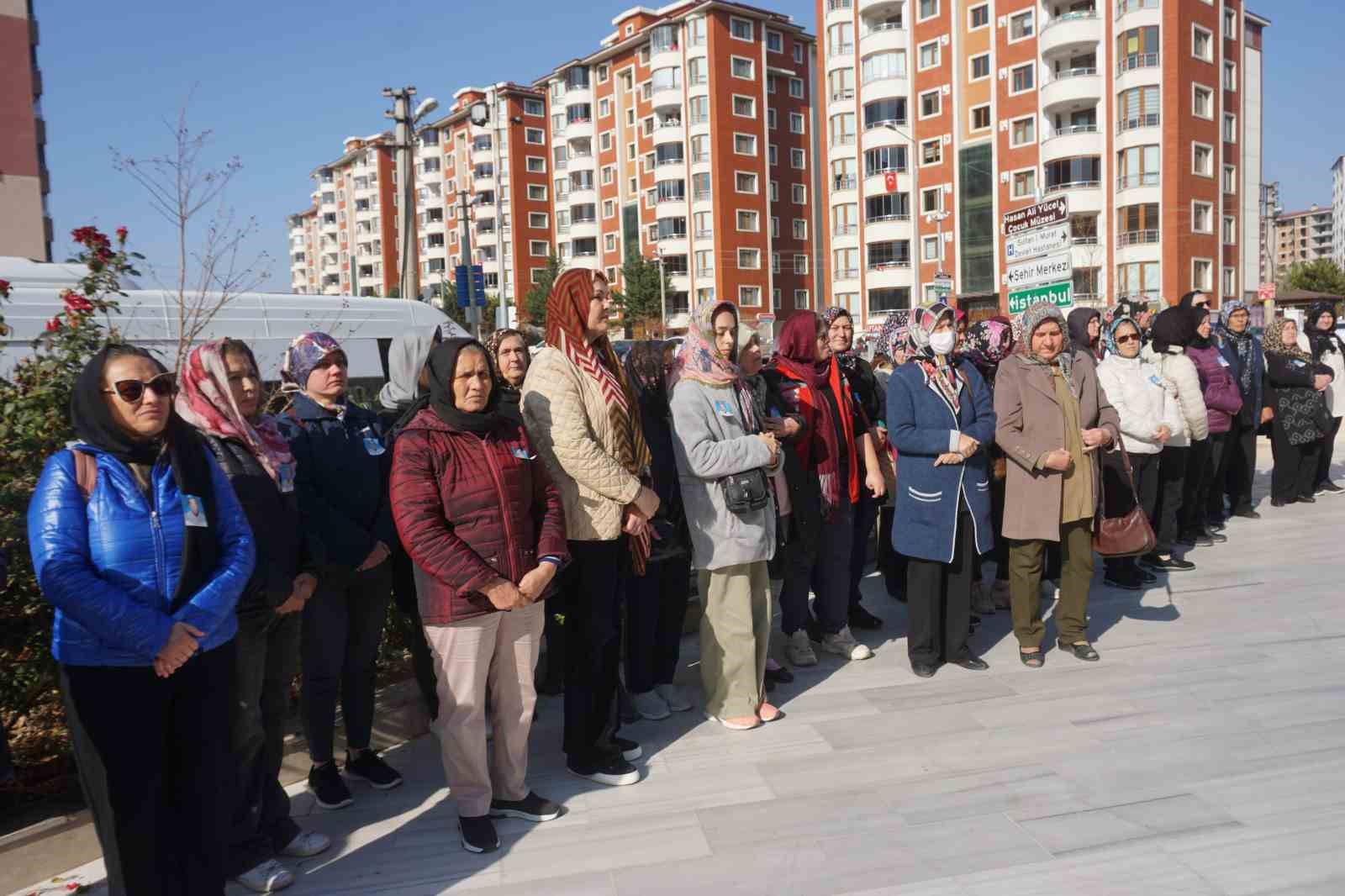 Edirne’de Kıbrıs gazisi törenle son yolculuğuna uğurlandı
