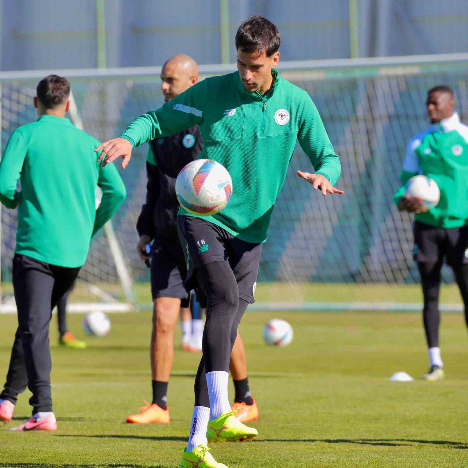 Konyaspor’da Göztepe maçı hazırlıkları tamamlandı
