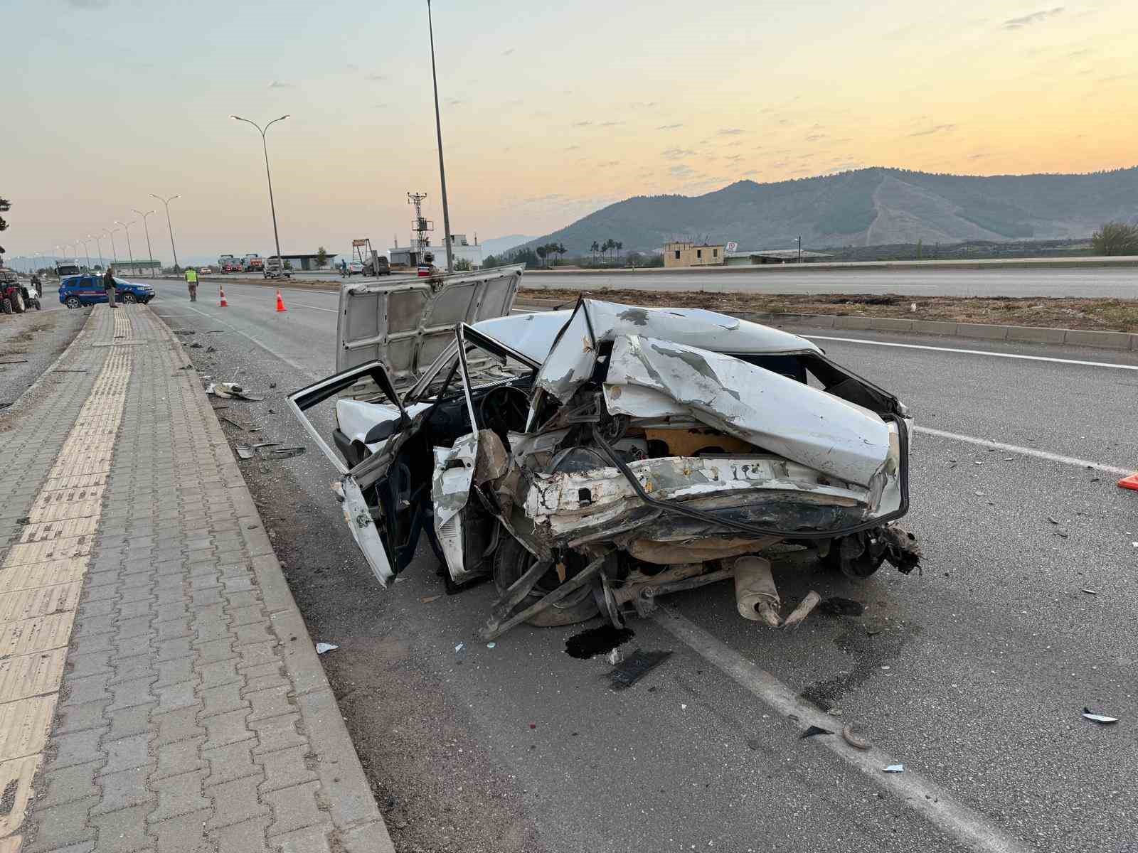 Hurdaya dönen Fiat Tofaş 16 yaşındaki çocuğa mezar oldu
