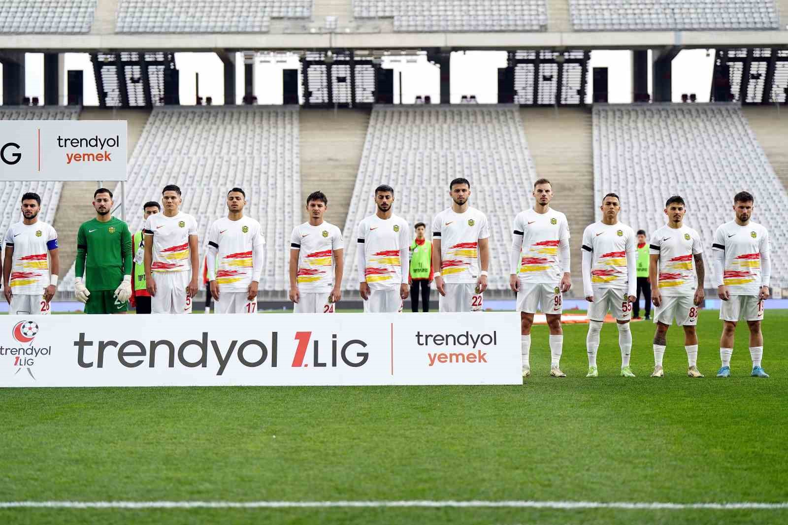 Trendyol 1. Lig: Fatih Karagümrük: 6 - Yeni Malatyaspor: 1
