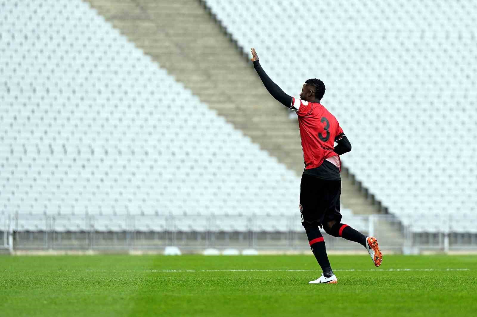 Trendyol 1. Lig: Fatih Karagümrük: 6 - Yeni Malatyaspor: 1
