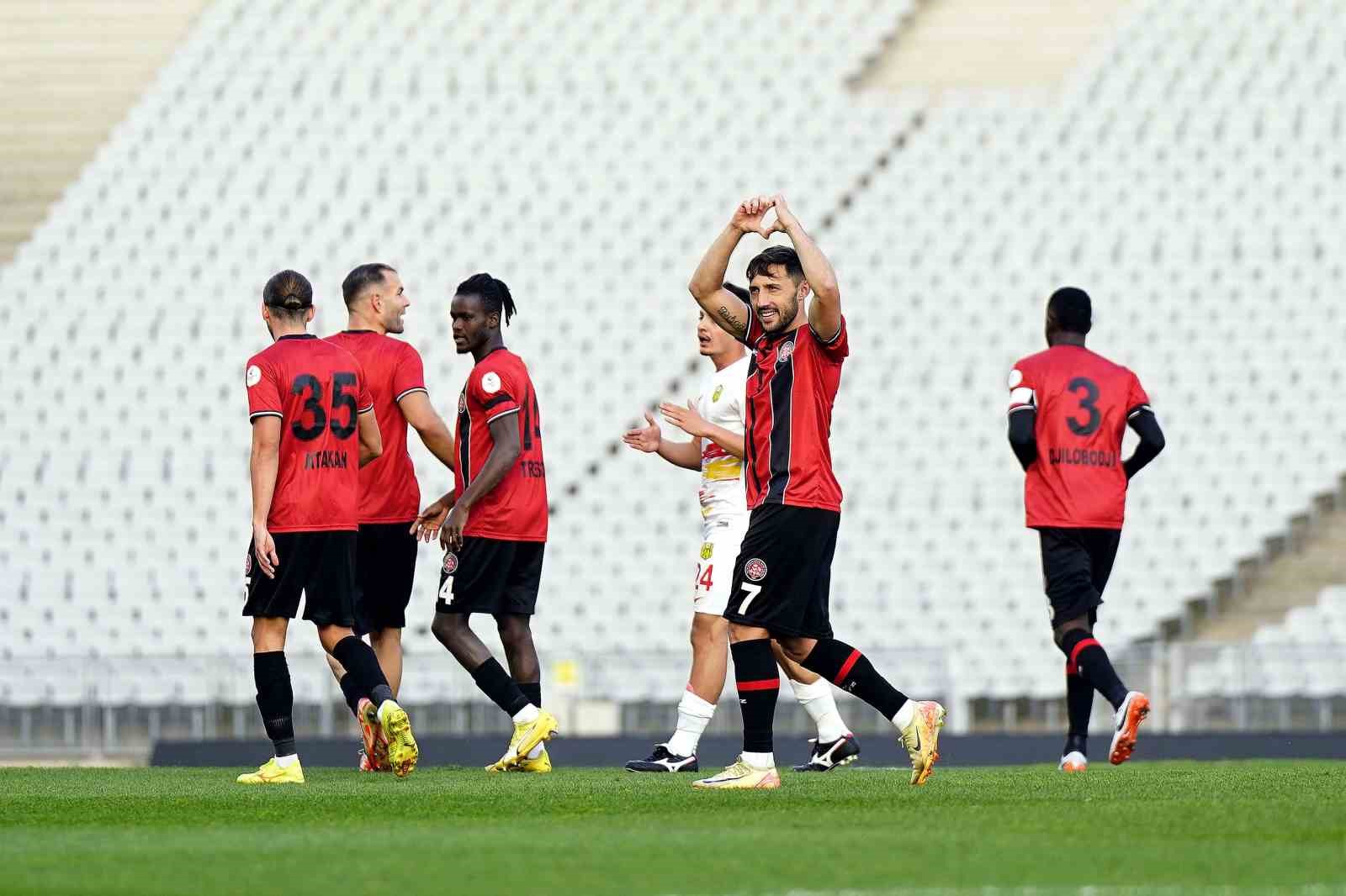 Trendyol 1. Lig: Fatih Karagümrük: 6 - Yeni Malatyaspor: 1
