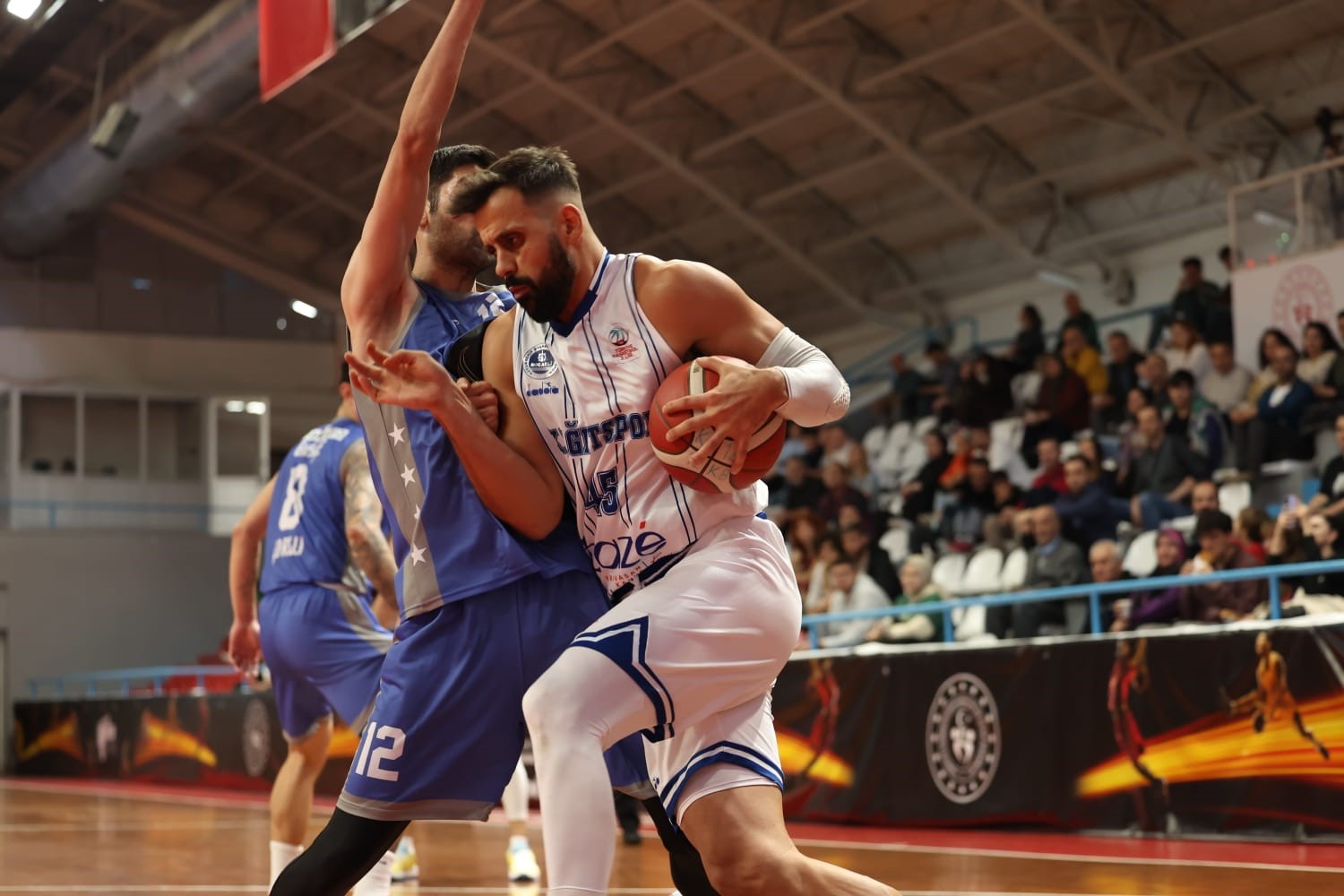 Türkiye Basketbol 2. Ligi: Kocaeli BŞB Kağıtspor: 81 - Çorlu Belediyesi: 71
