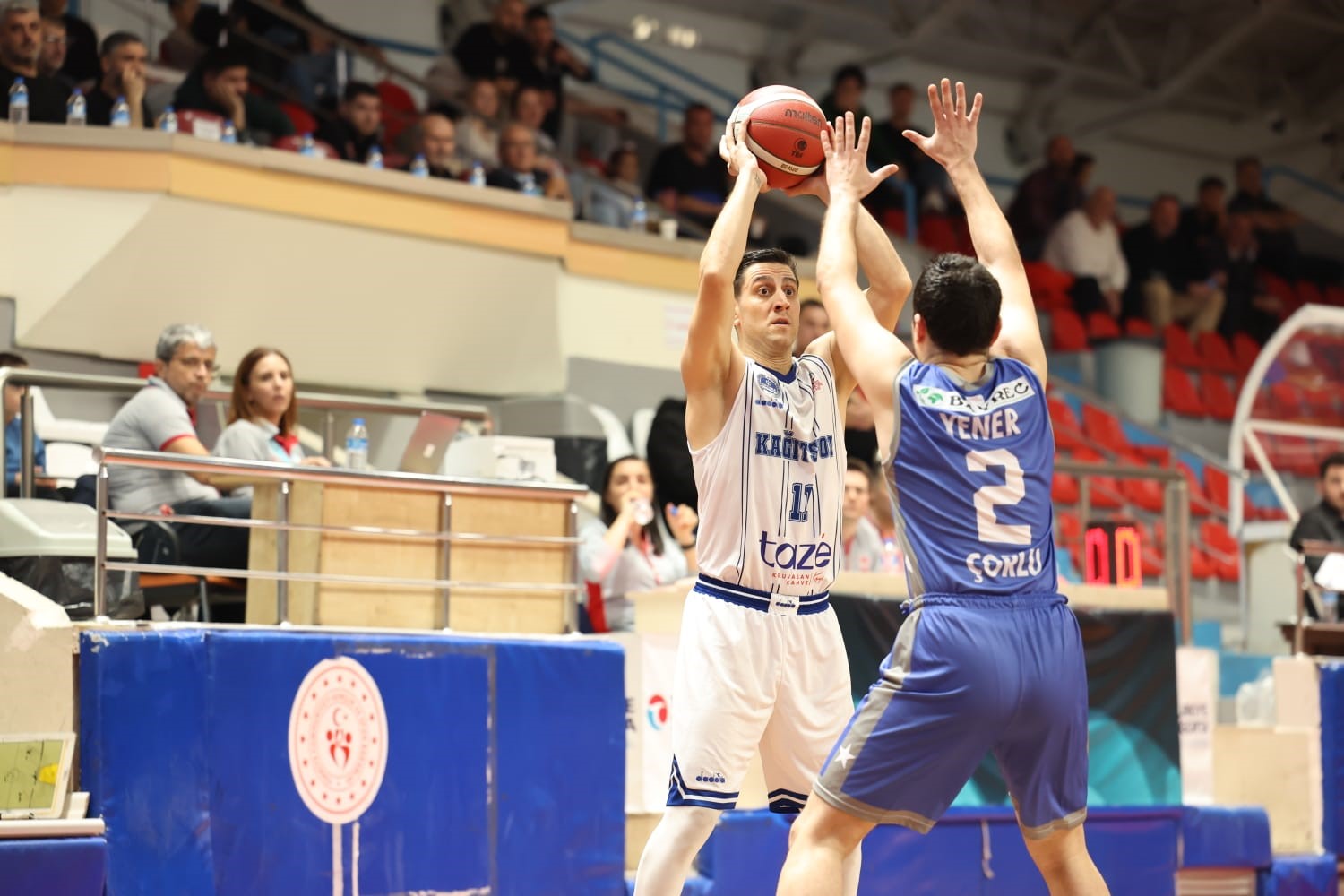 Türkiye Basketbol 2. Ligi: Kocaeli BŞB Kağıtspor: 81 - Çorlu Belediyesi: 71
