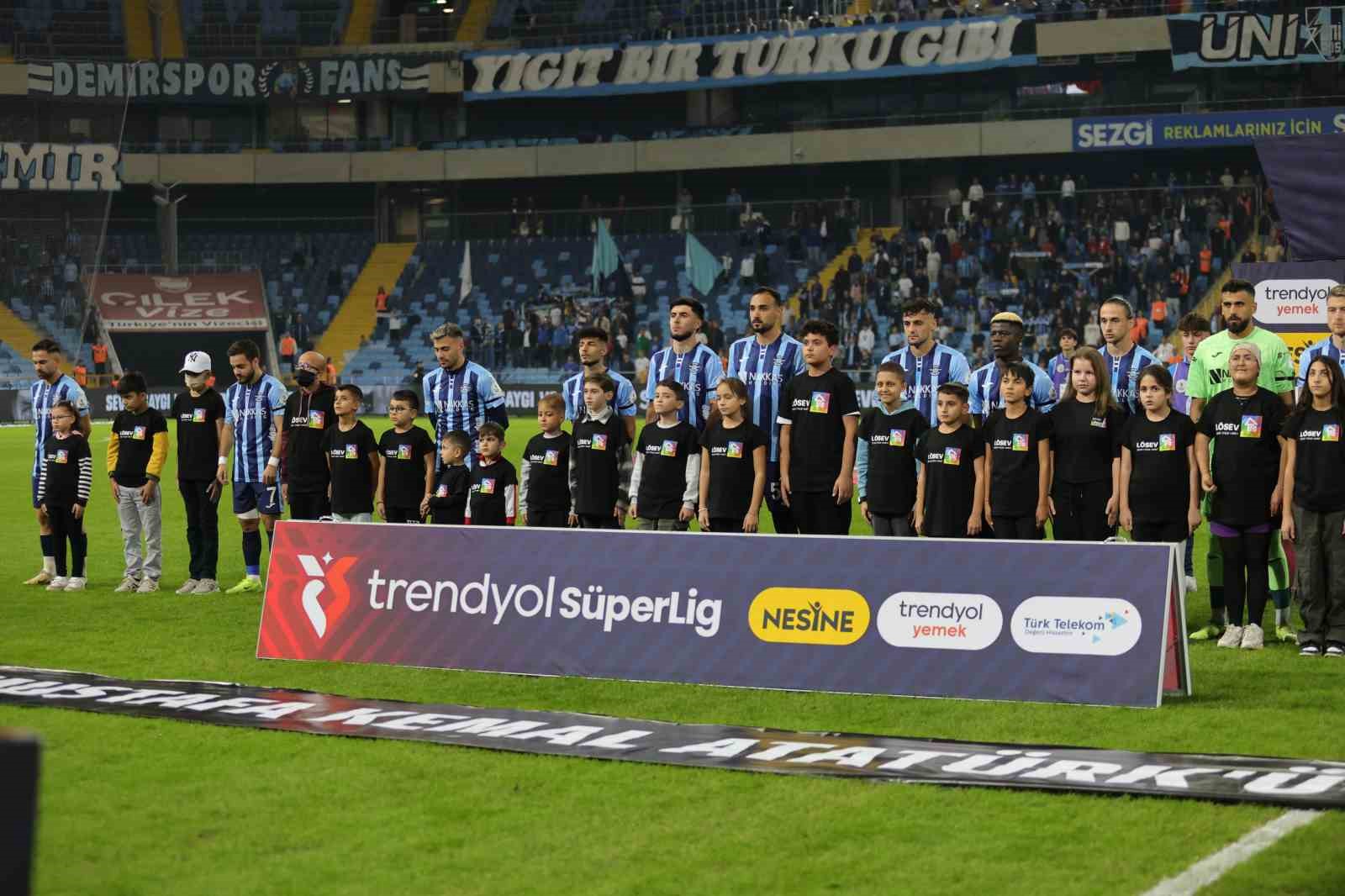 Trendyol Süper Lig: Adana Demirspor: 0 - Eyüpspor: 1 (Maç devam ediyor)
