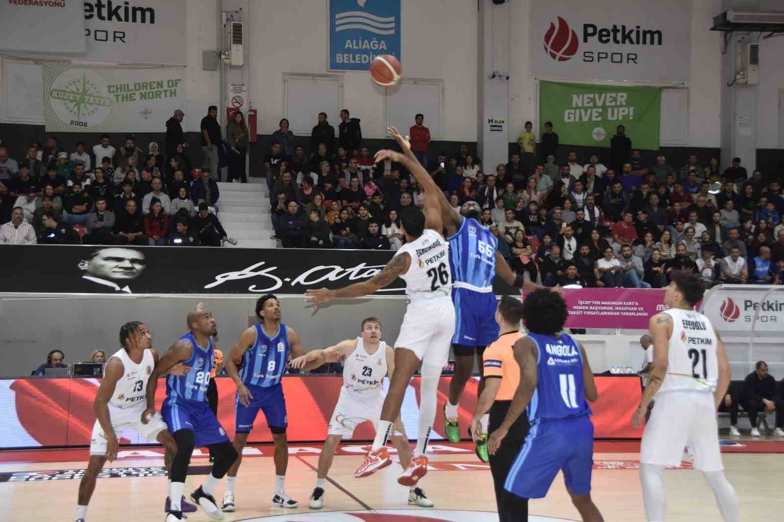 Basketbol Süper Ligi: Aliağa Petkimspor: 68 - Türk Telekom: 75
