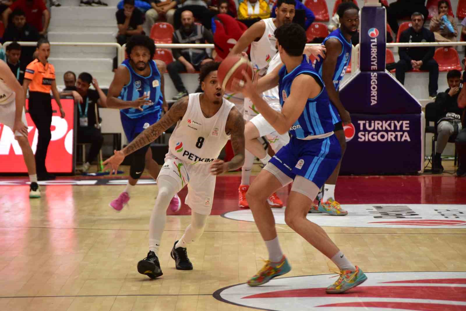 Basketbol Süper Ligi: Aliağa Petkimspor: 68 - Türk Telekom: 75
