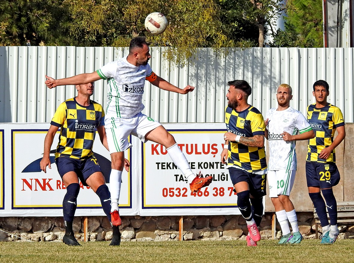 Alaçatıspor, sahasında 1-0 mağlup
