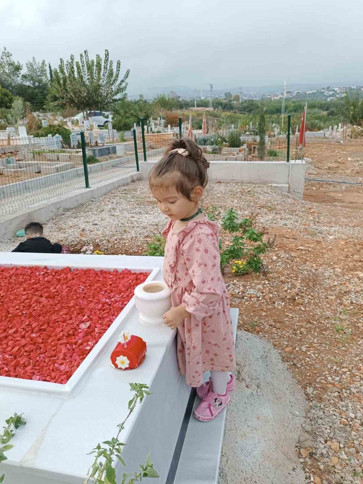 Şehit kızı Yağmur’a yürekleri ısıtan doğum günü sürprizi
