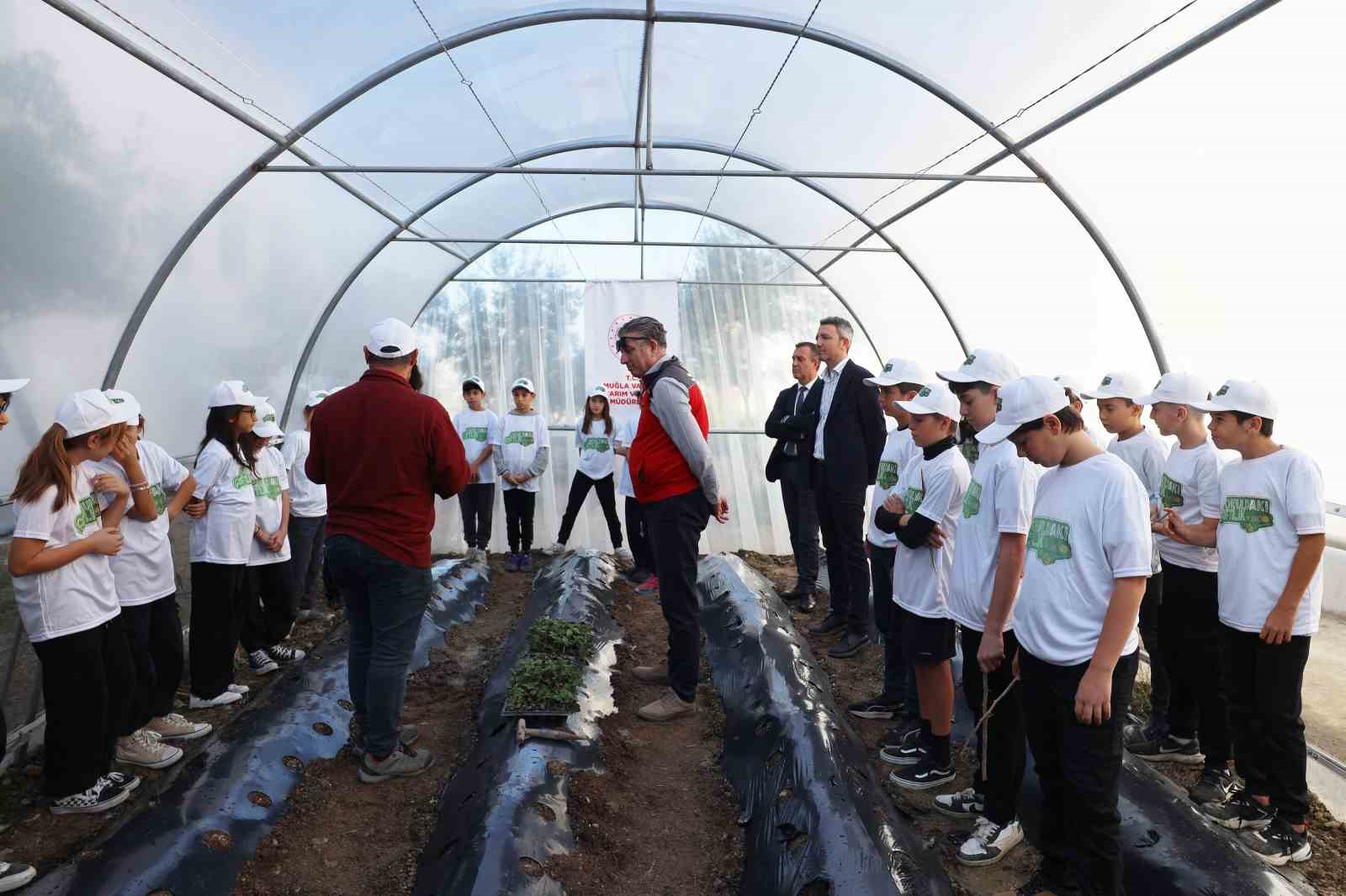 ‘Okuldaki Çiftlik’ projesi büyüyor
