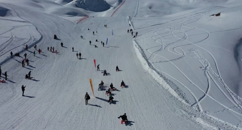 Spor tutkunlarının yeni adresi Hakkari
