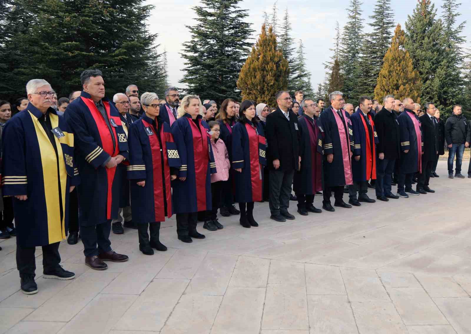 ERÜ’de 10 Kasım Atatürk’ü Anma Töreni gerçekleştirildi
