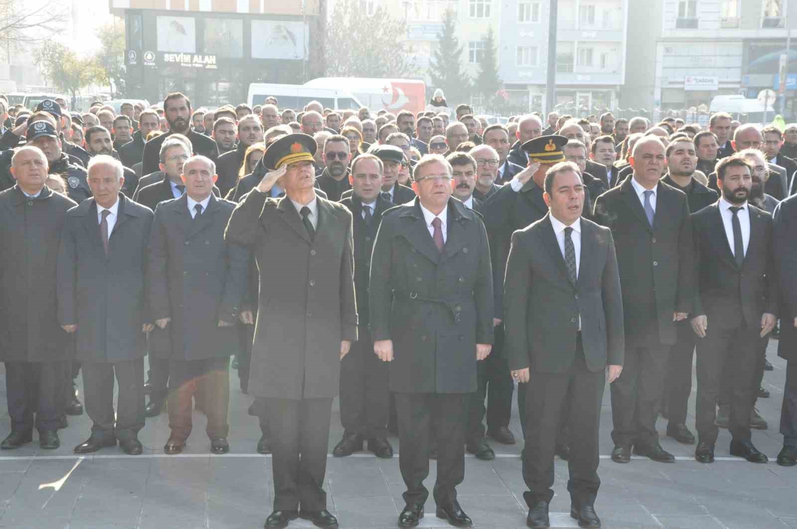 Atatürk ölümünün 86. yıldönümünde Kars’ta anıldı
