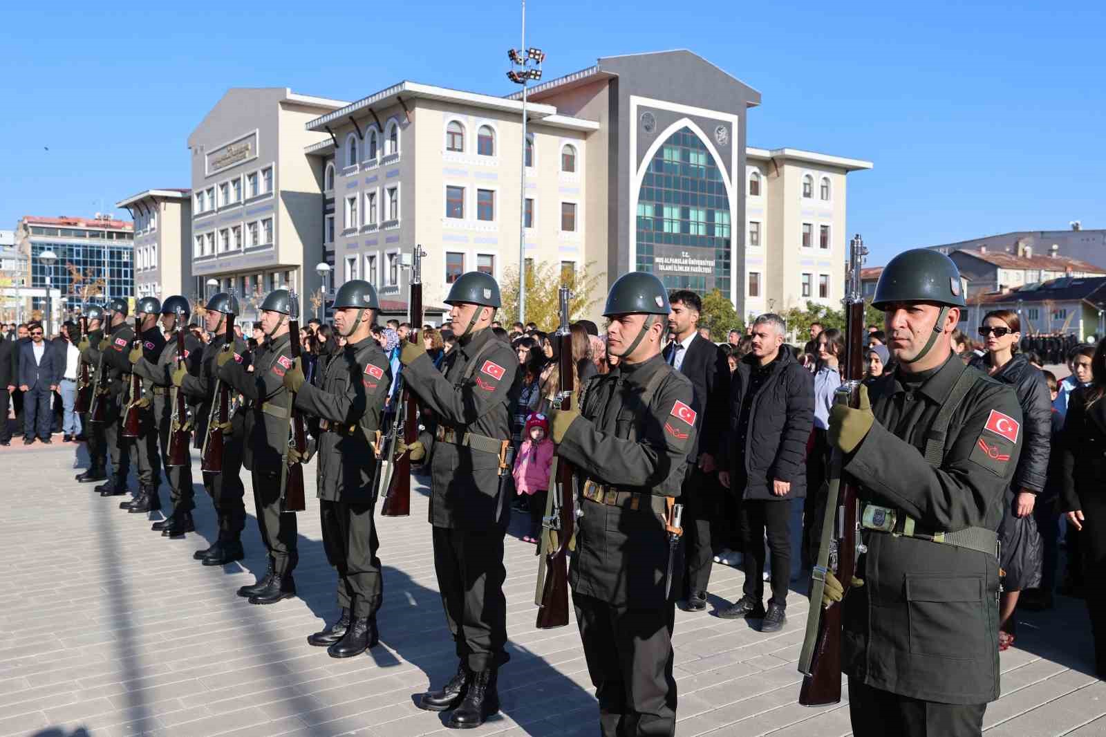 Muş’ta 10 Kasım Atatürk’ü anma programı
