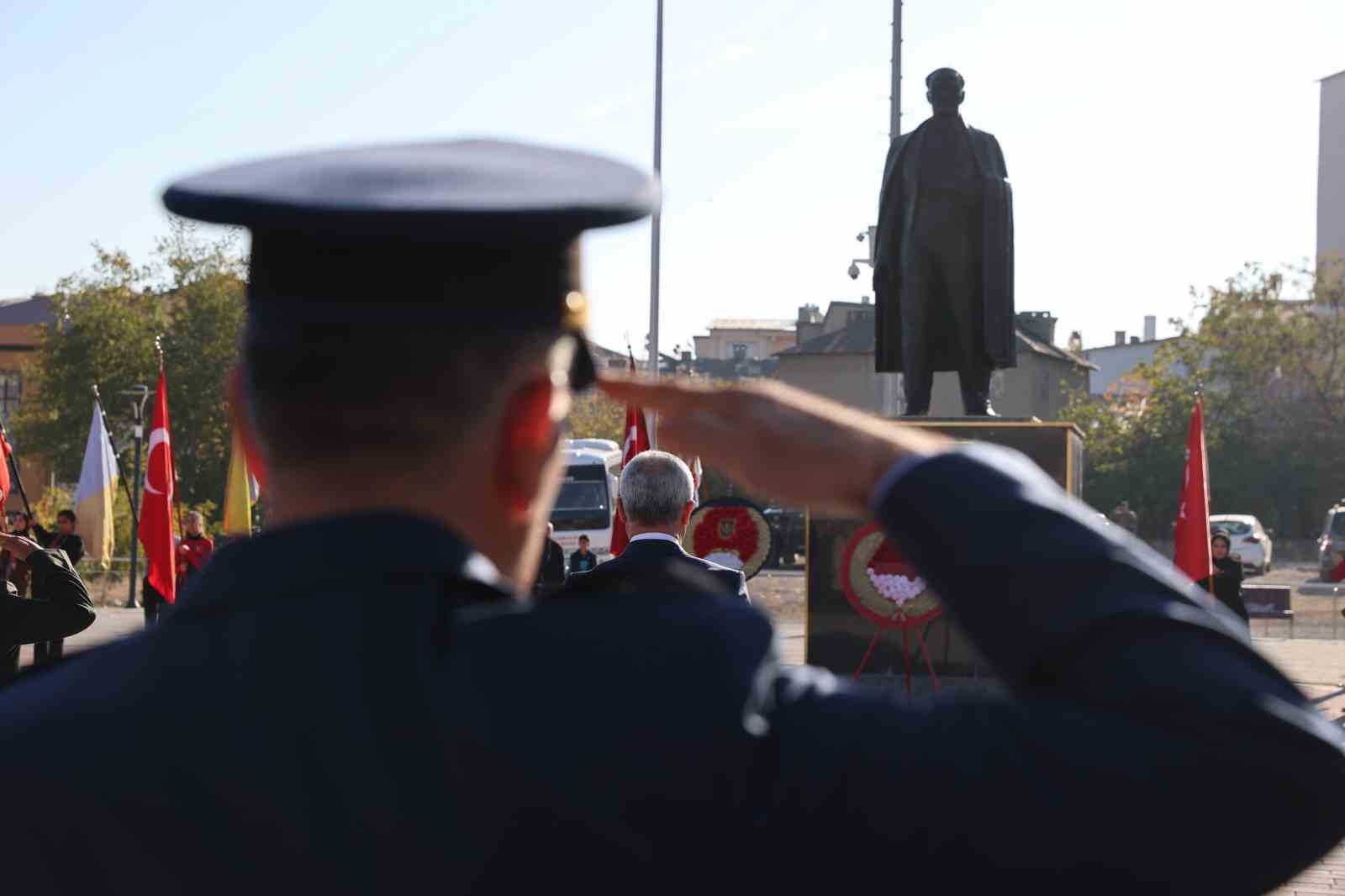 Muş’ta 10 Kasım Atatürk’ü anma programı
