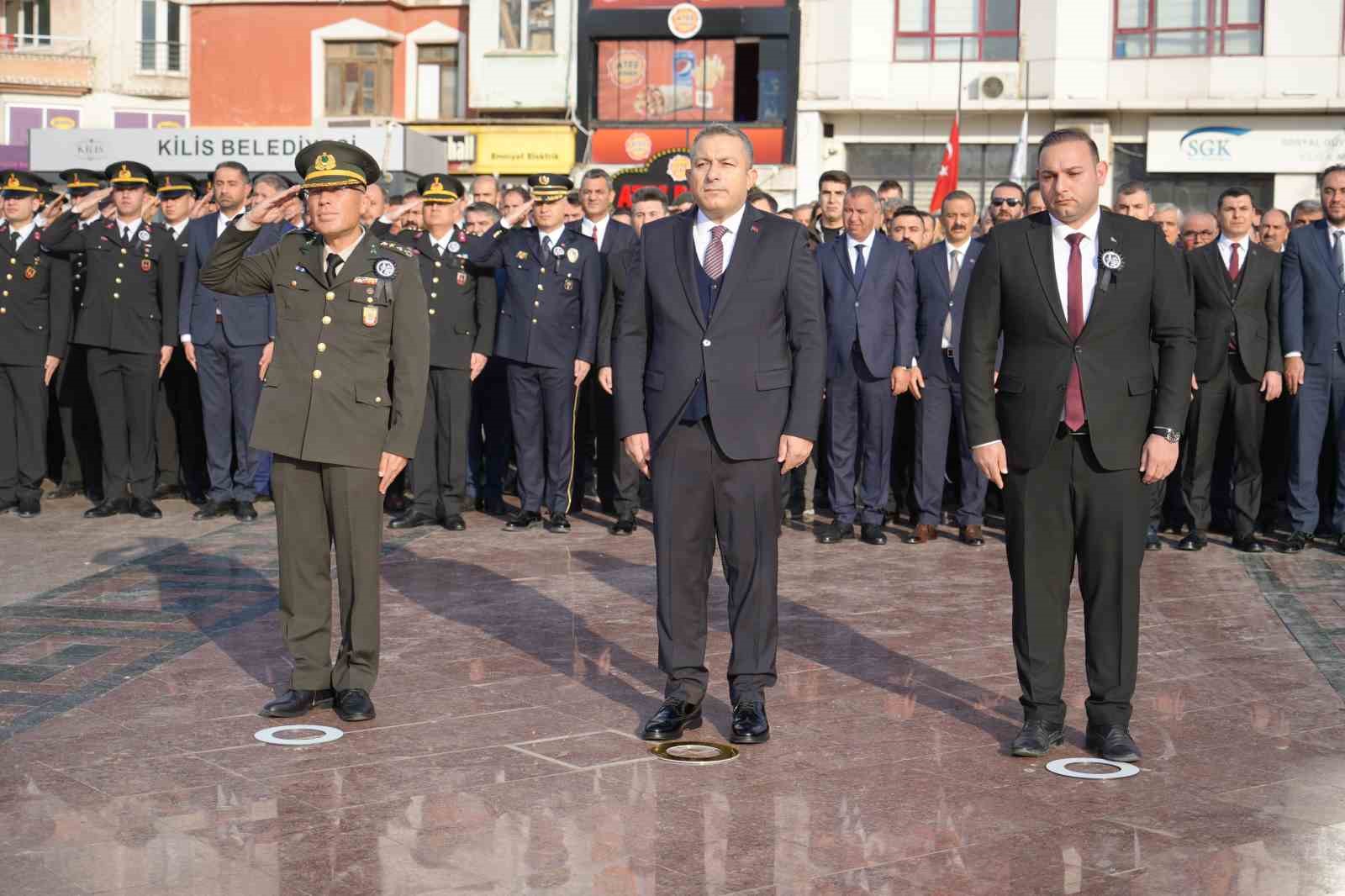 Sınır kent Kilis’te 10 Kasım töreni
