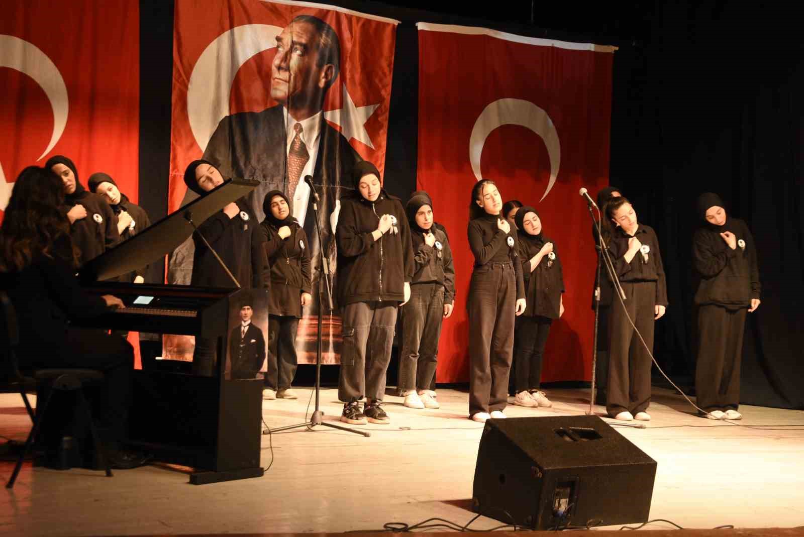 Bitlis’te 10 Kasım Atatürk’ü Anma Günü
