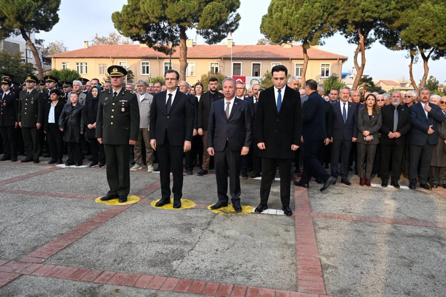 Manisa’nın ilçelerinde Atatürk anıldı
