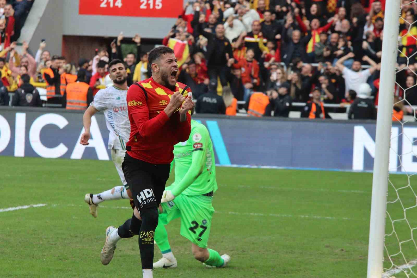 Trendyol Süper Lig: Göztepe: 2 - Konyaspor: 0 (Maç sonucu)
