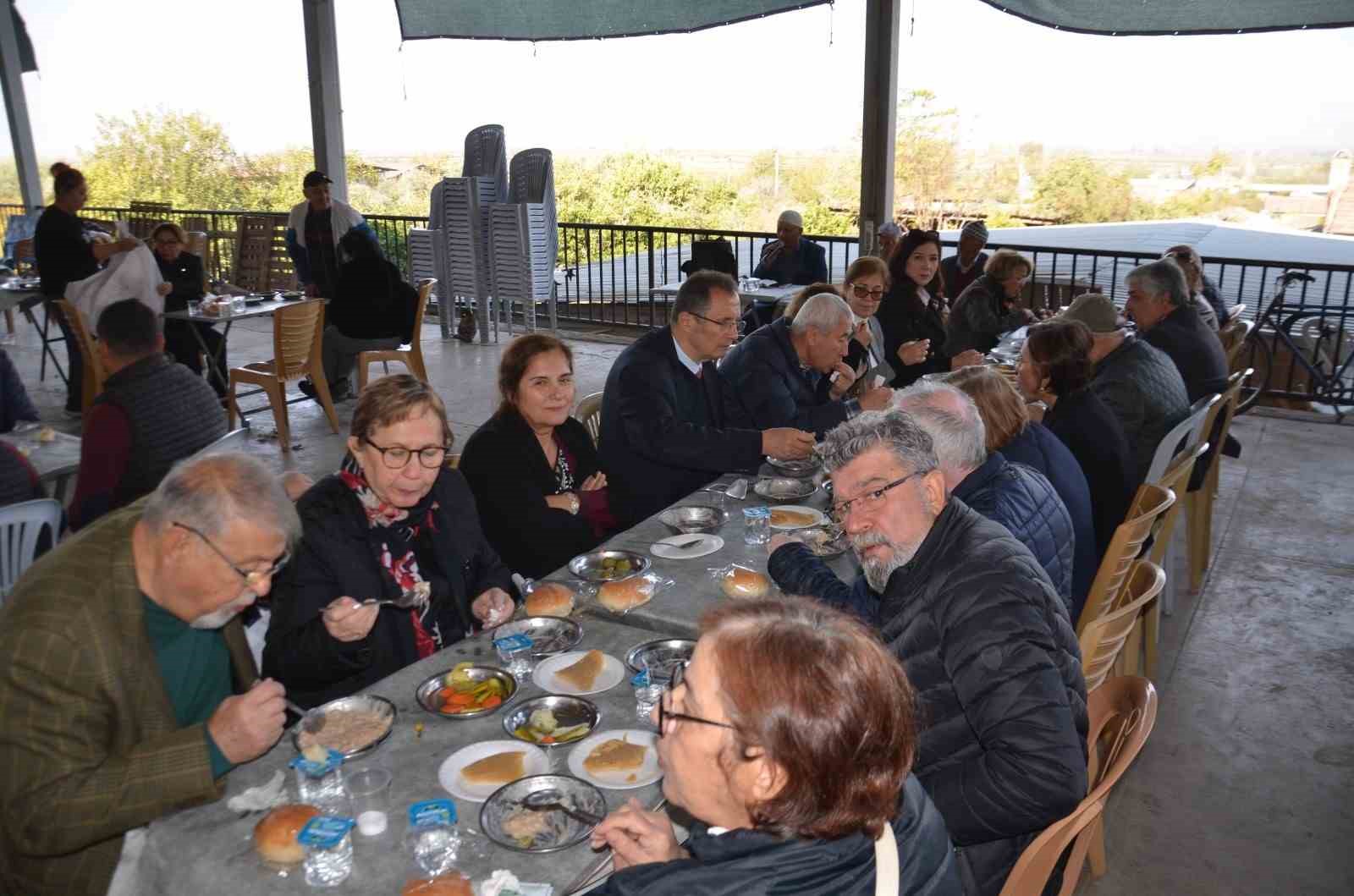 Nazilli’de şehitler ve kuraklık için hayır yapıldı
