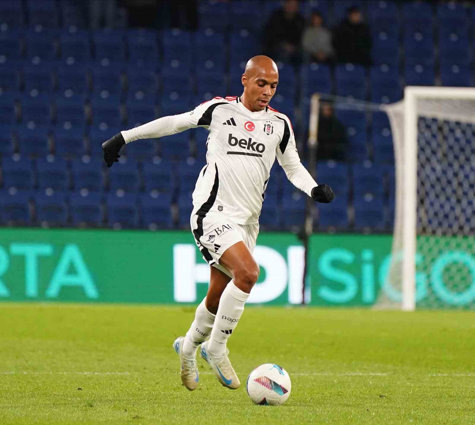 Trendyol Süper Lig: Başakşehir: 0 - Beşiktaş: 0 (İlk yarı)
