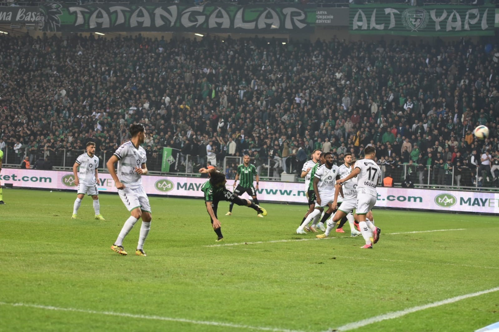 Trendyol 1. Lig: Sakaryaspor: 0 - Kocaelispor: 1
