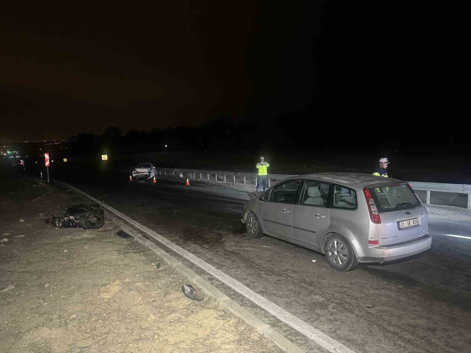 Adana’da otomobil motosiklete çarptı: 1 ölü, 3 yaralı
