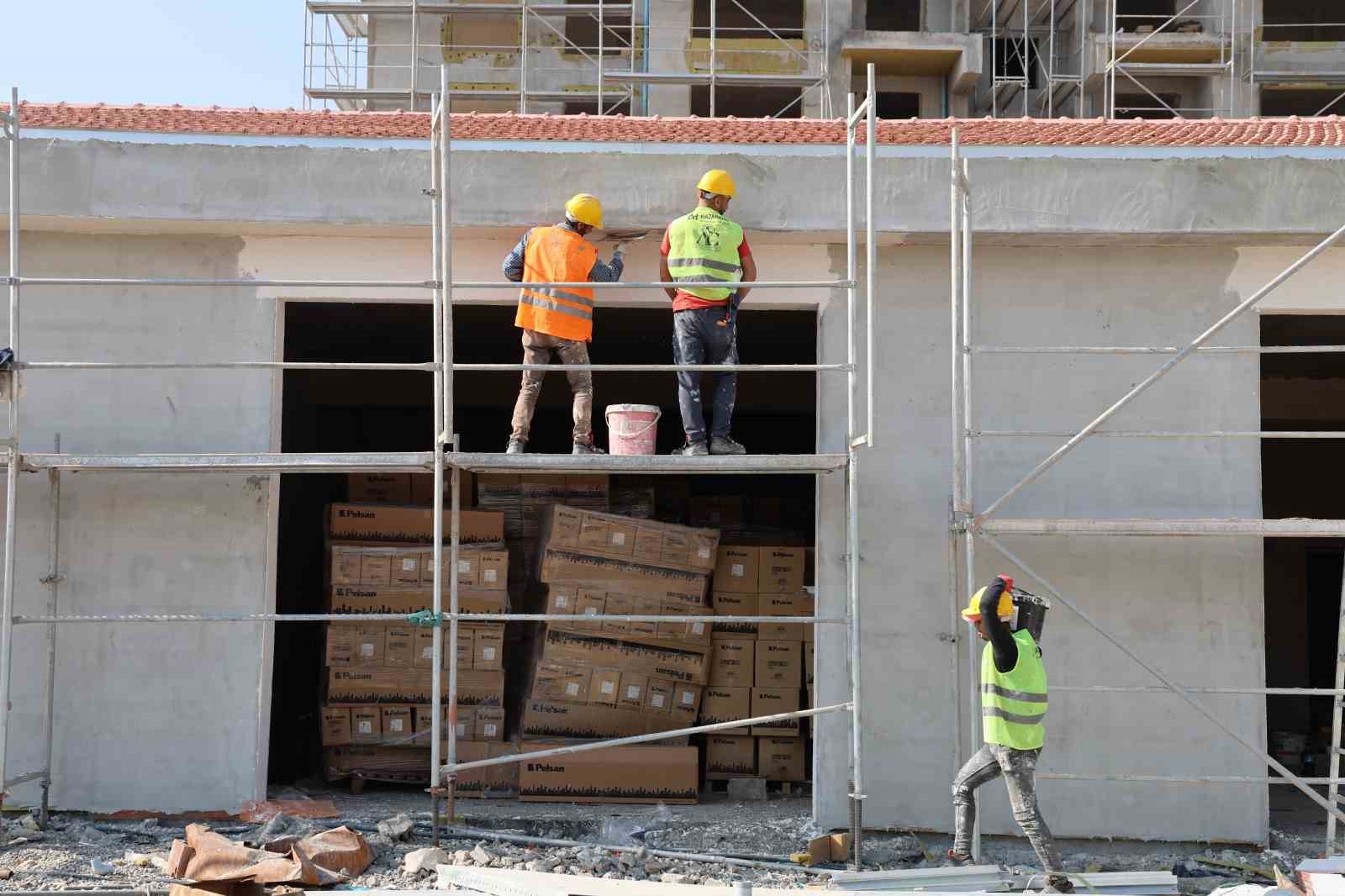 Depremin vurduğu Ebrar Sitesi’nde sona gelindi
