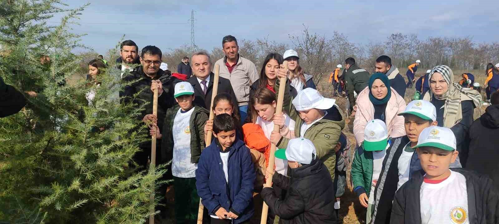 Geleceğe nefes kampanyası Bozüyük’te de karşılık buldu
