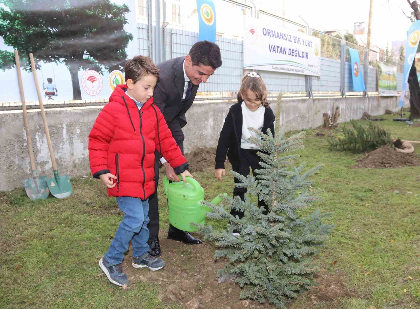 Taşova’da çocuklar “Geleceğe Nefes” oldu
