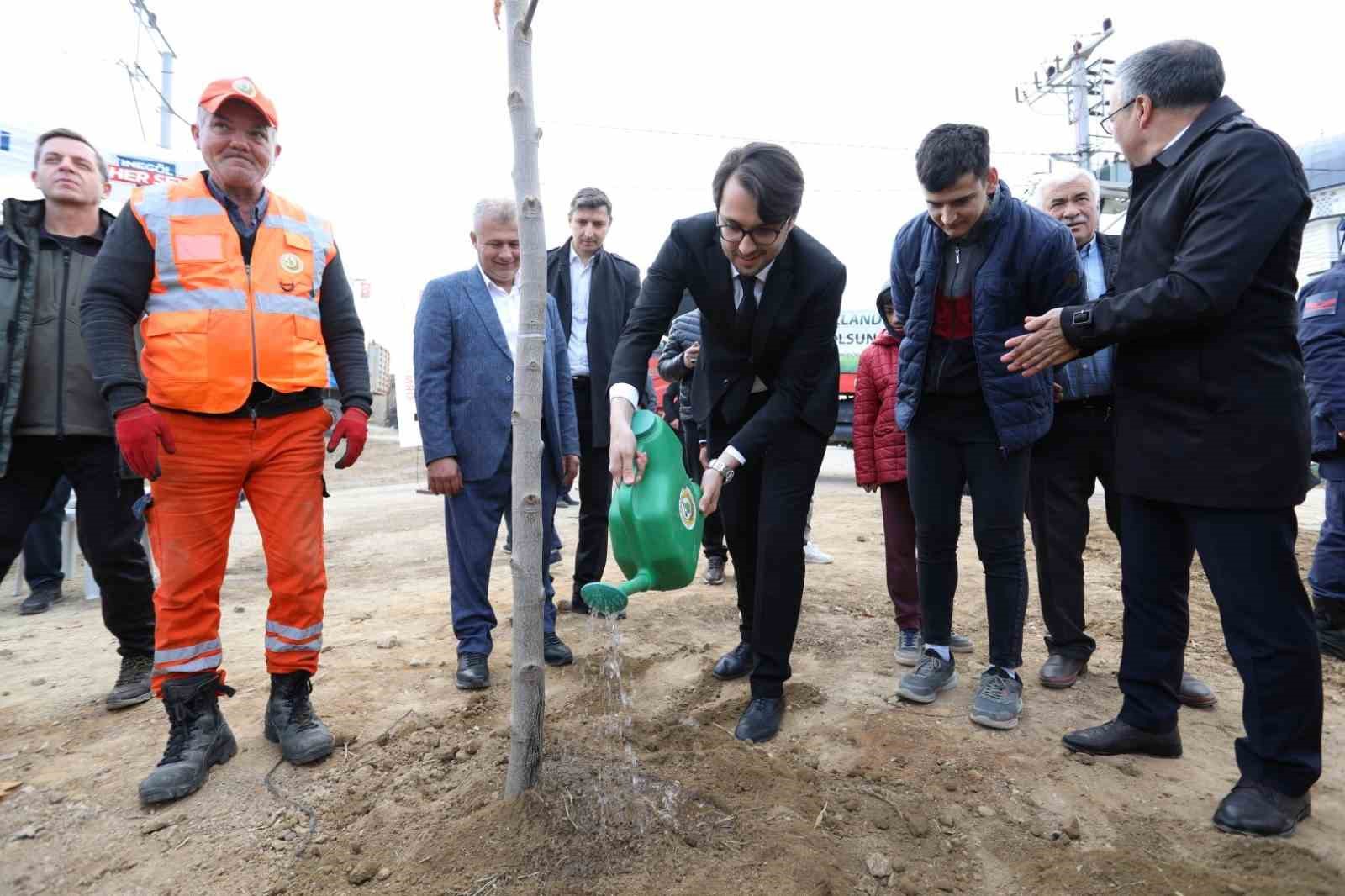 İnegöl’de fidanlar toprakla buluştu
