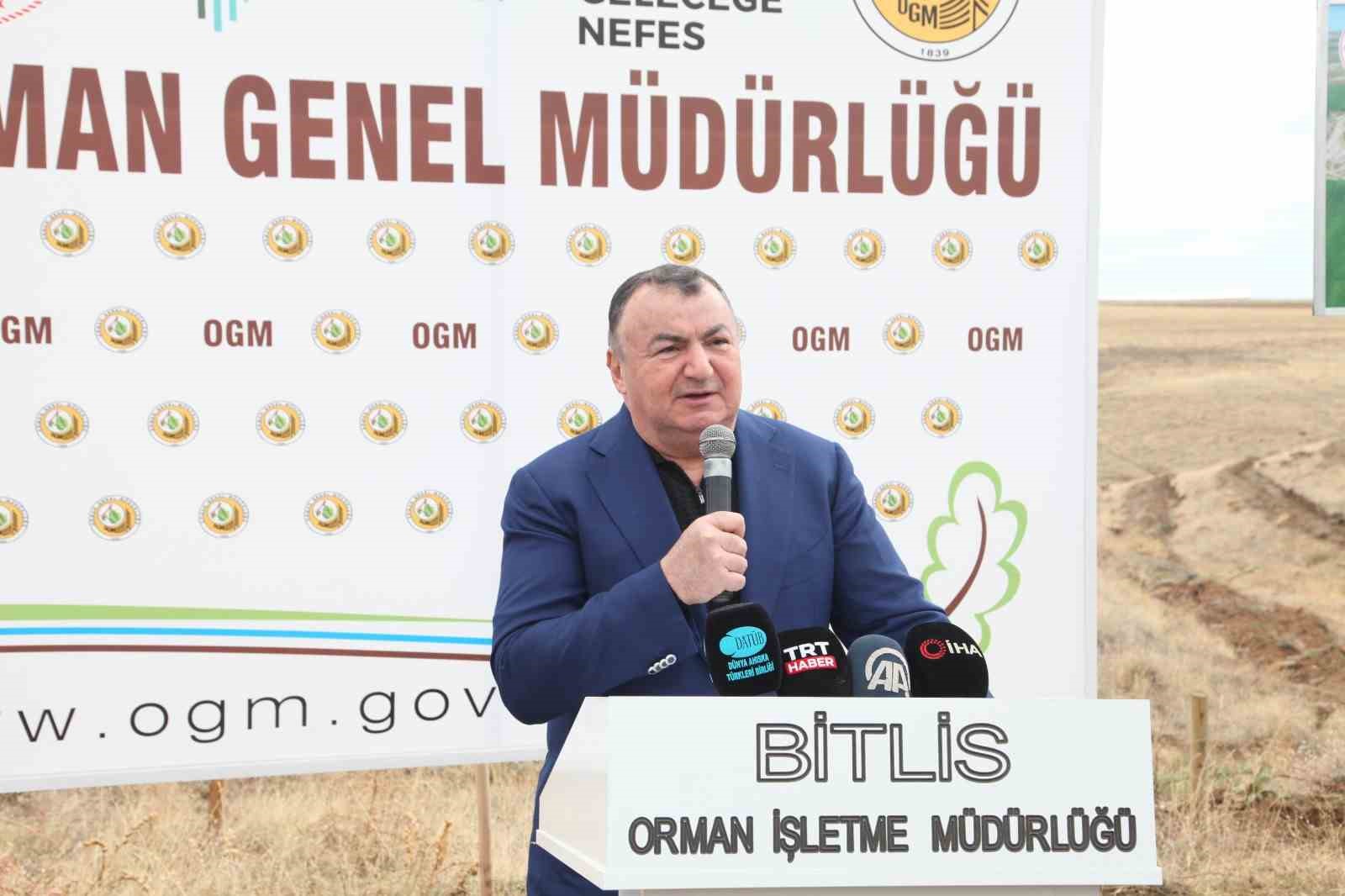 DATÜB Ahlat’ta ‘Hatıra Ormanı’ oluşturdu
