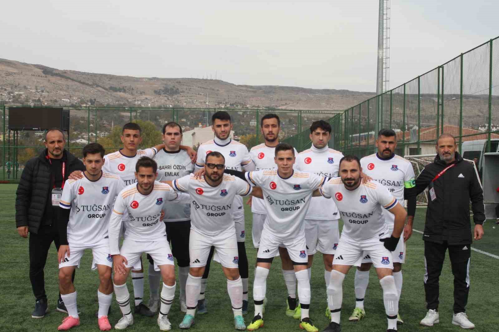 Kayseri 1. Amatör Küme: Talas Anayurtspor: 3 - Sosun Birlikspor: 0
