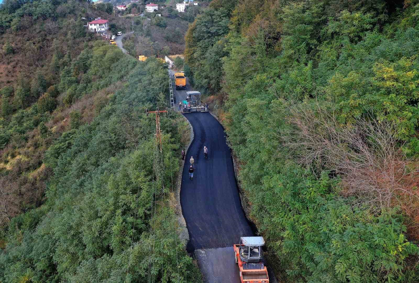 Ordu’da sıcak asfalt seferberliği devam ediyor
