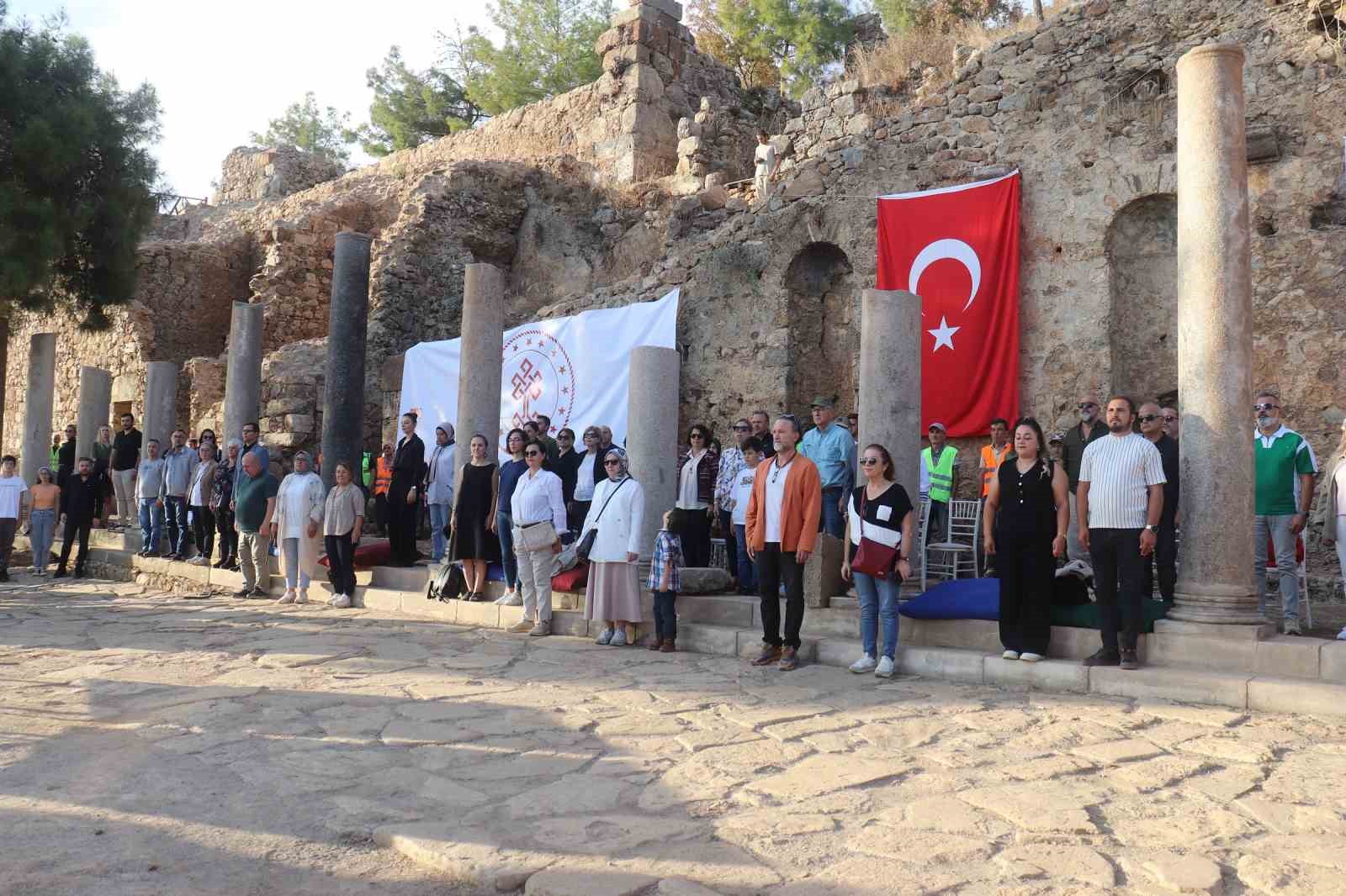 Syedra’nın tarihi kitap oldu
