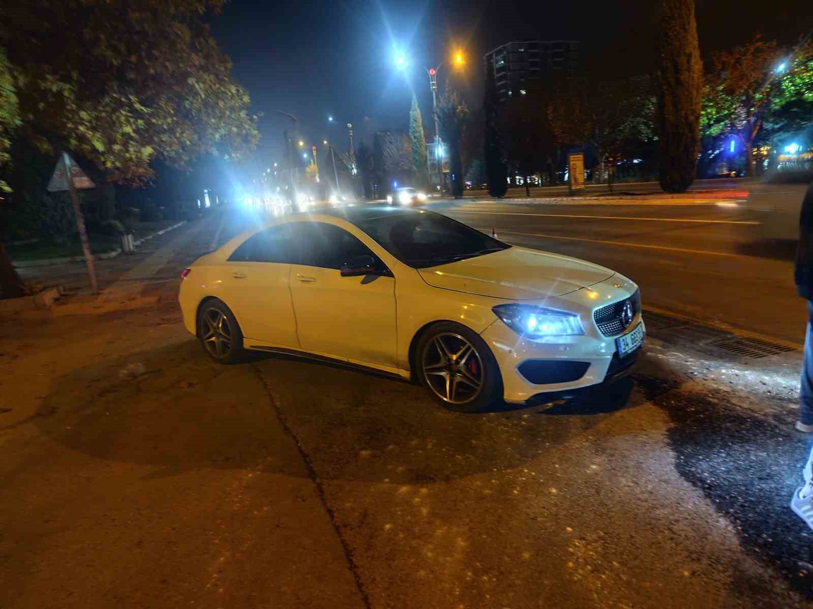 Elazığ’da otomobilin çarptığı şahıs yaralandı
