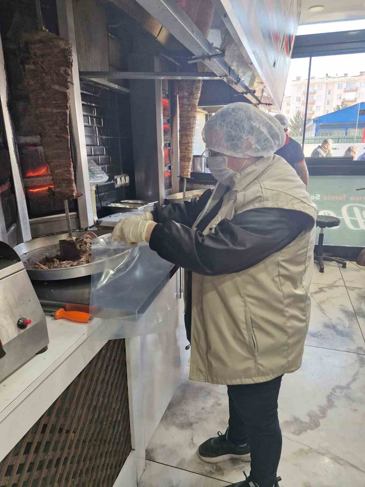 Kars’ta toplu tüketim işletmeleri denetlendi
