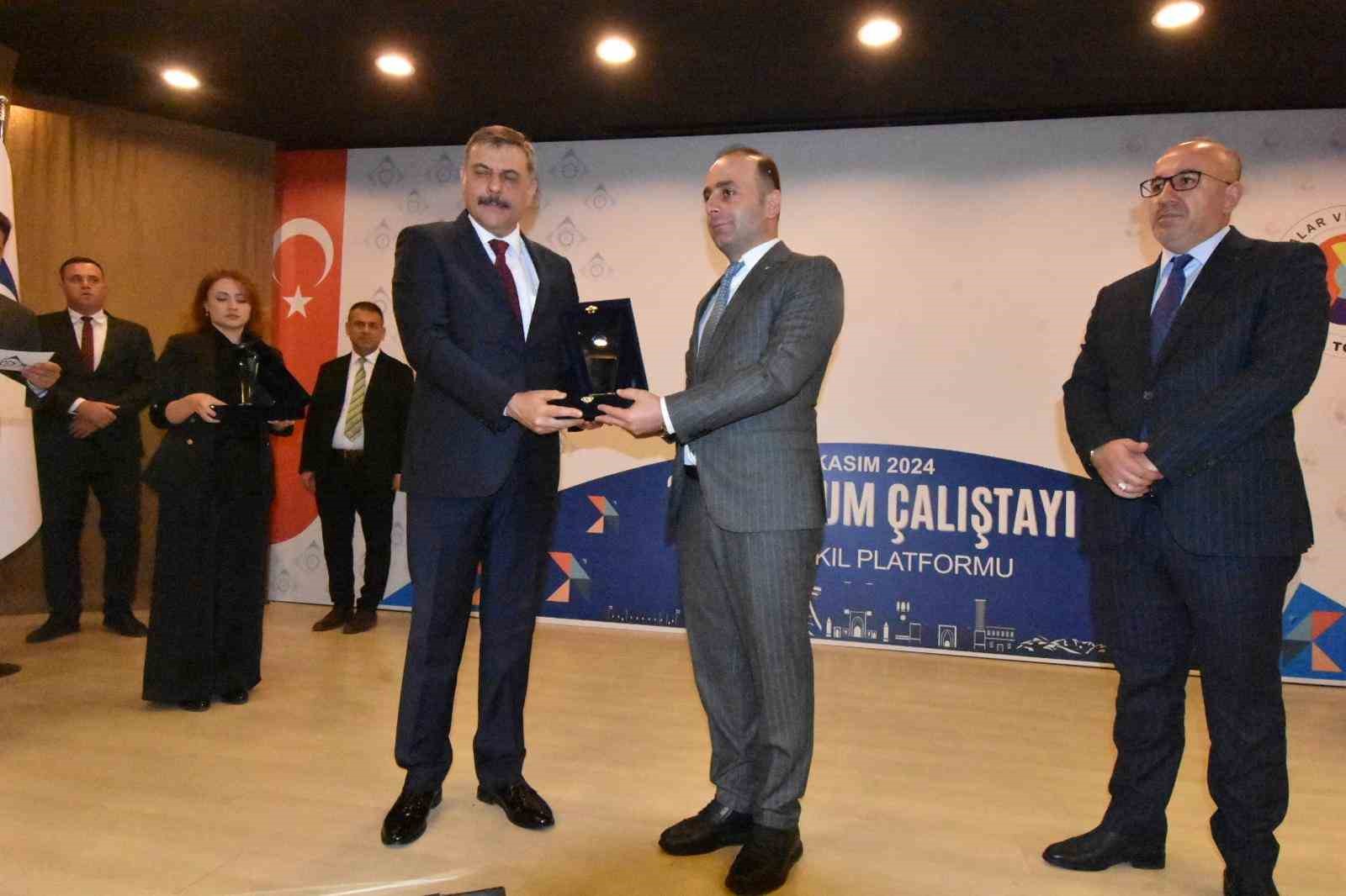 Erzurum’da ‘Ortak akıl platformu’ etkinliği
