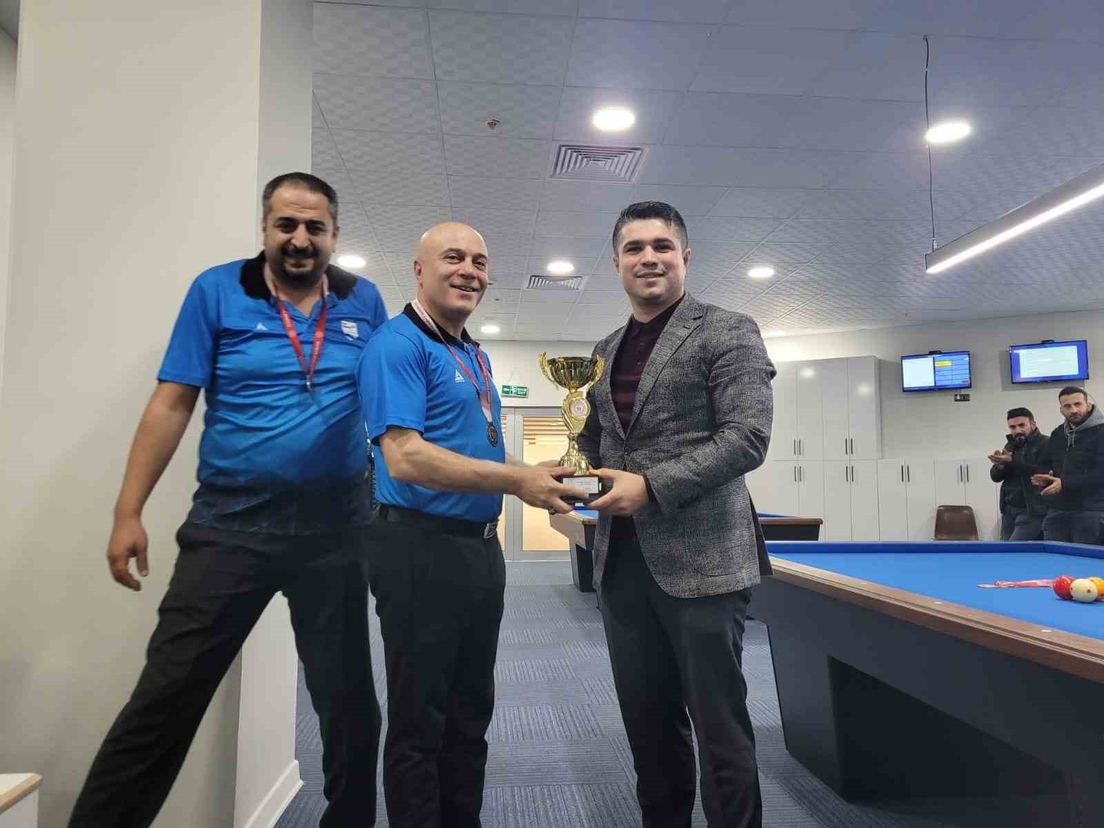 Erzurum’a dünya standartlarında bilardo salonu
