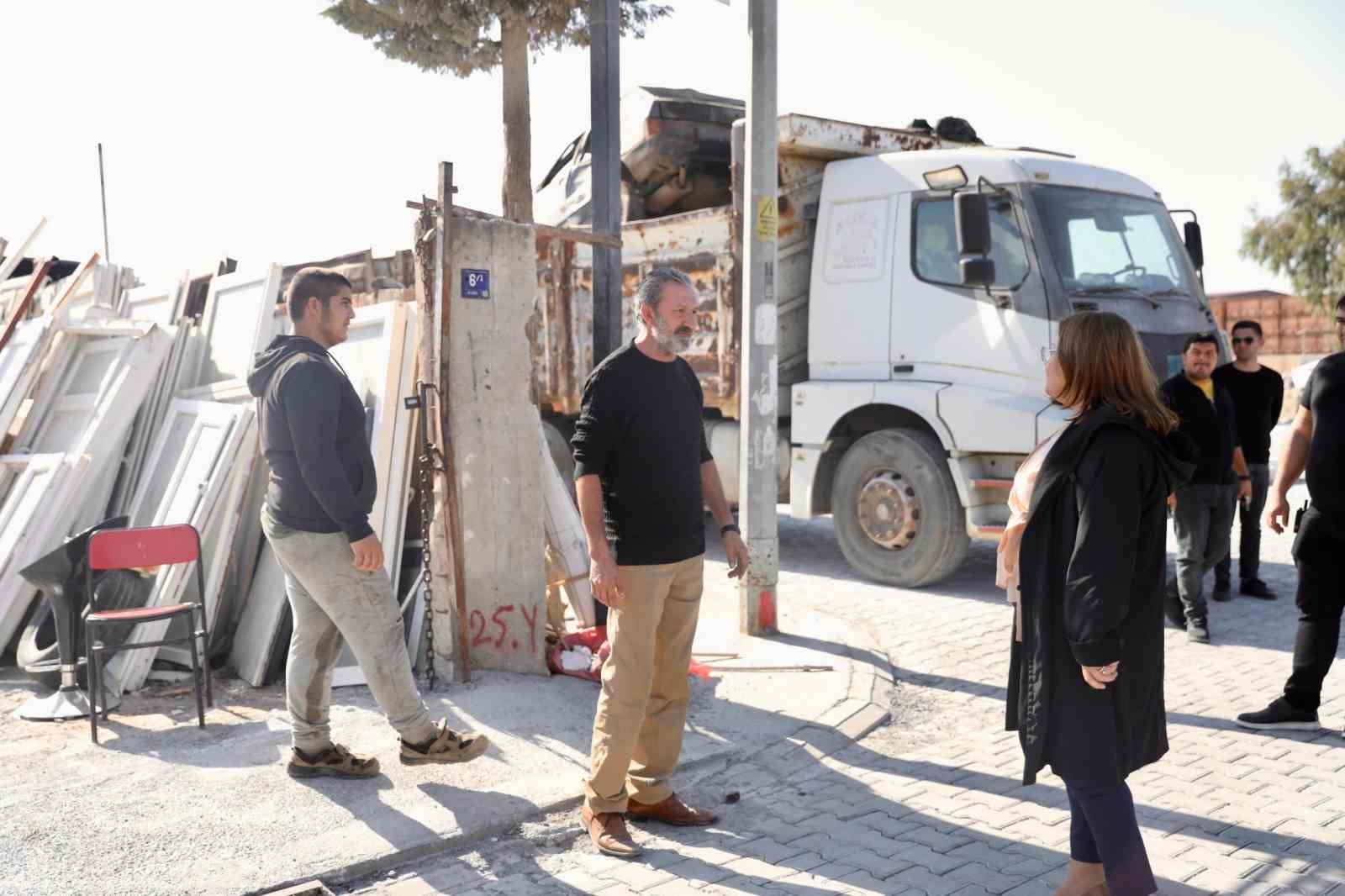 Başkan Gençay çalışmaları yerinde inceledi
