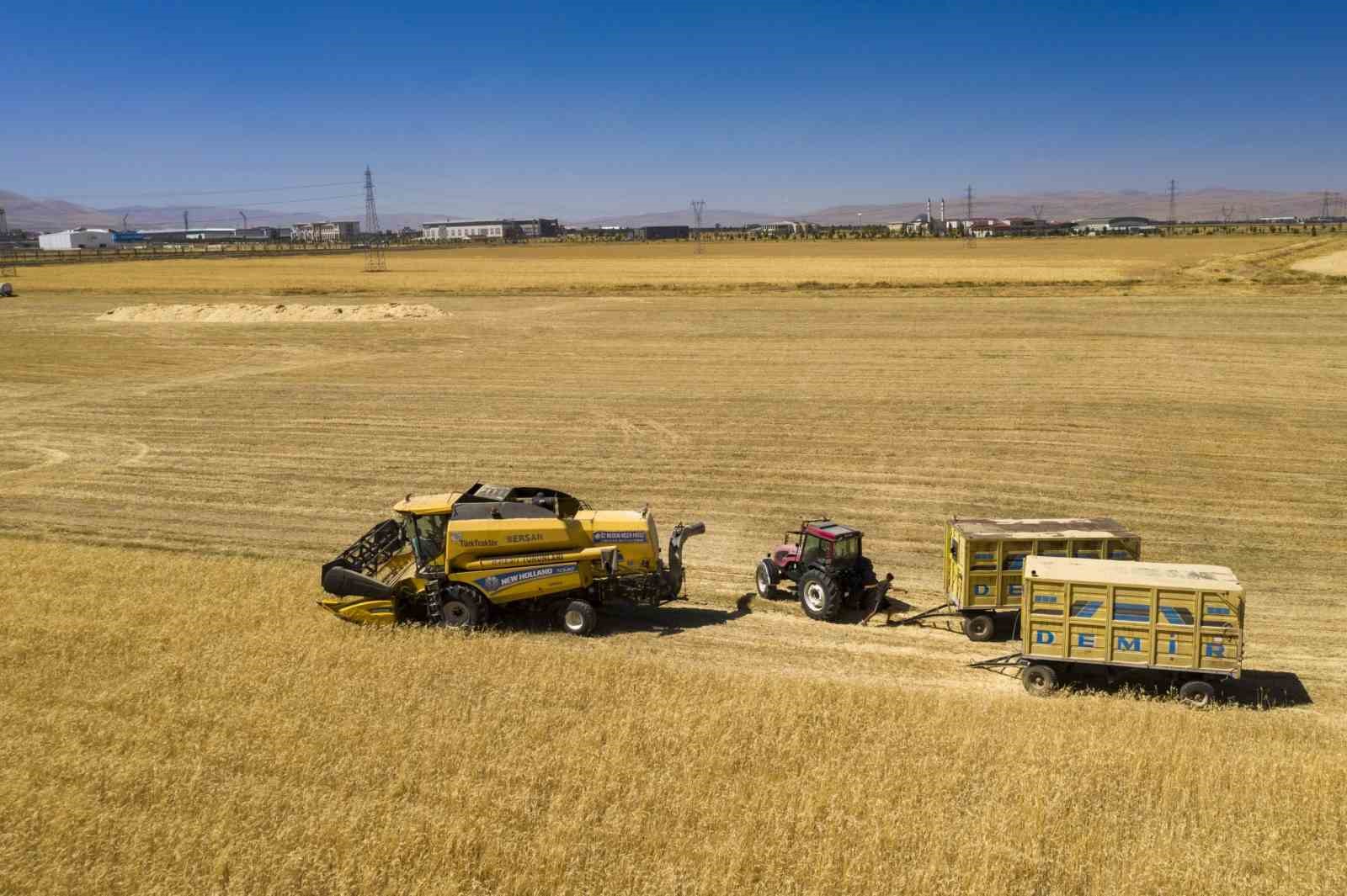 Bitkisel üretim uygulama ve araştırma merkezi, sürdürülebilir bir gelecek için çalışıyor
