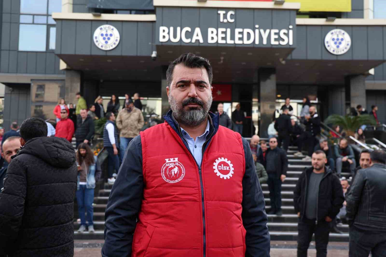 Buca Belediyesi çalışanları iş bıraktı
