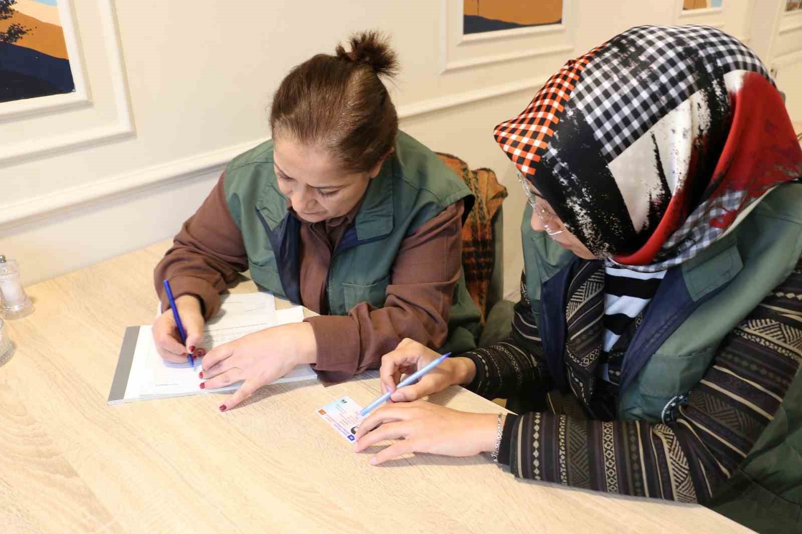 Erzincan’da zeytinyağı denetiminde 35 litre yağa el konuldu
