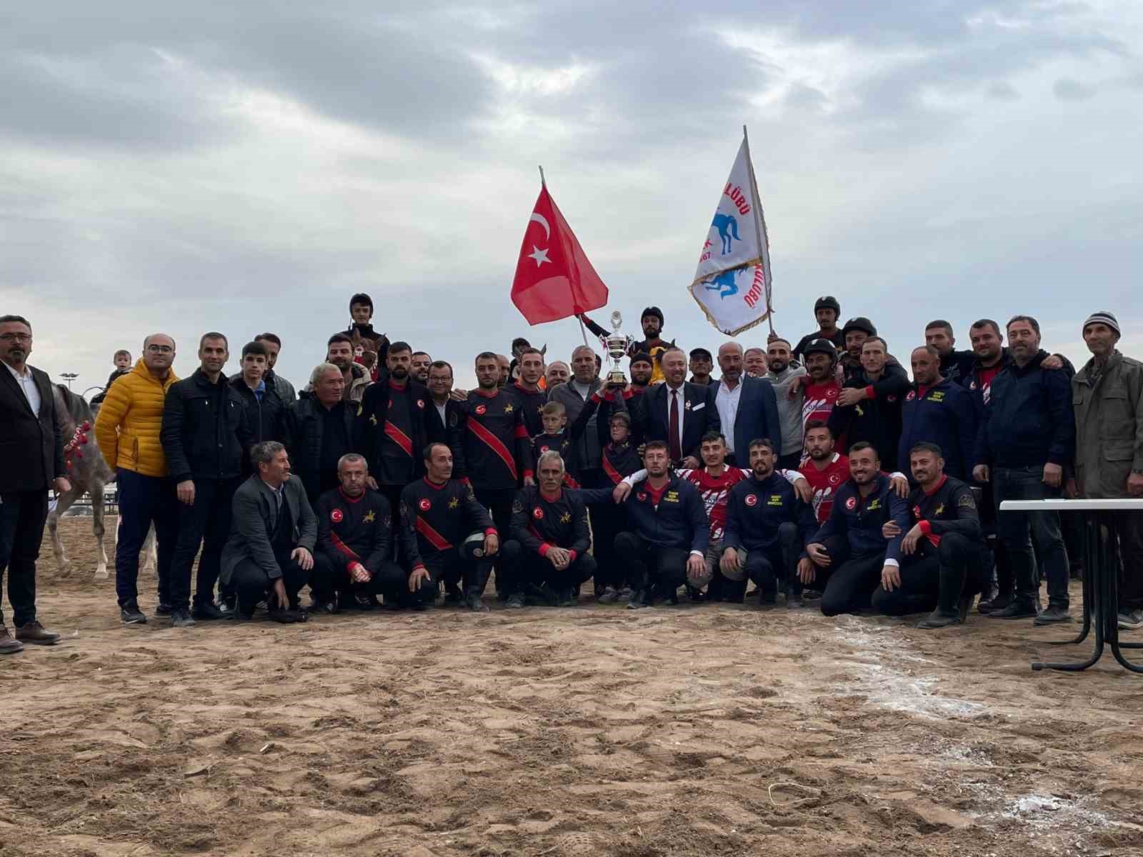 Uşak ekibi, Atlı Cirit Türkiye Şampiyonu oldu
