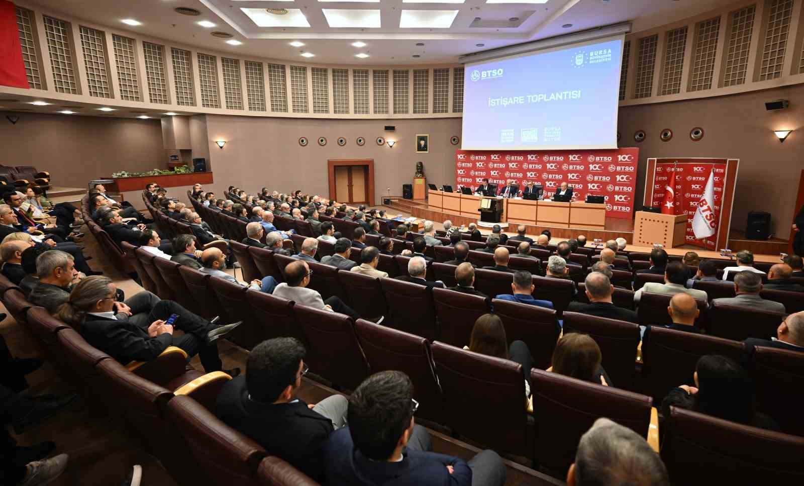 Bursa Büyükşehir Belediye Başkanı Mustafa Bozbey BTSO’nun konuğu oldu
