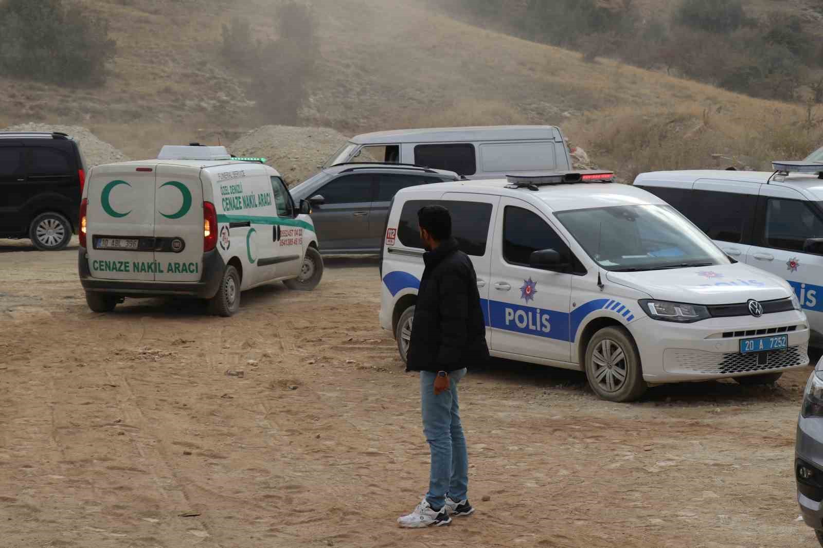 İnşaatın çatısından düşen işçi hayatını kaybetti
